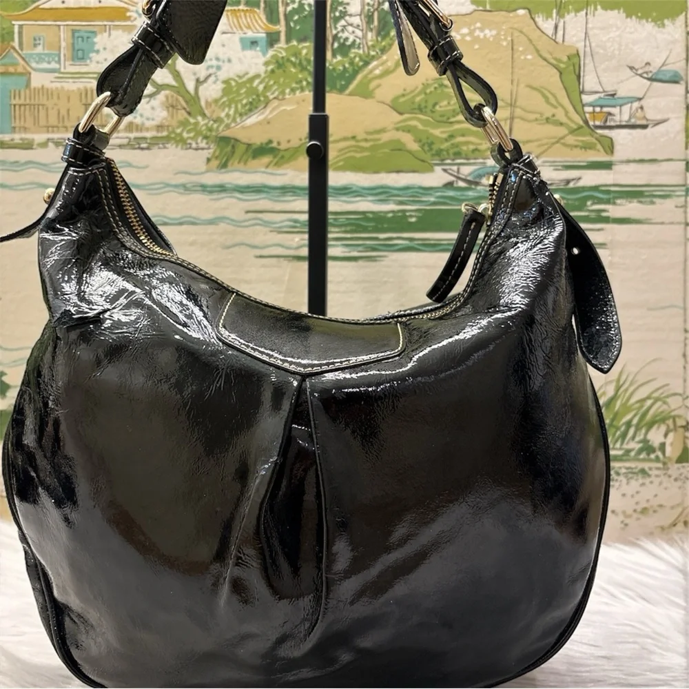 DOONEY & BOURKE Black Patent Leather Shoulder Bag